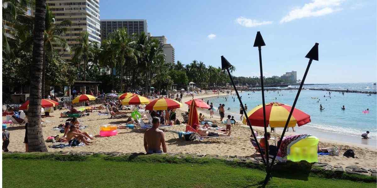 where to stay in Oahu with family